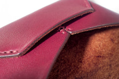One Piece English Bridle Leather Business Card Case (Burgundy) Close Up
